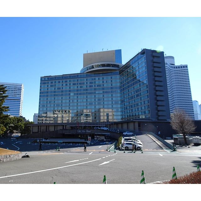 #東京散歩 #ホテルニューオータニ ですな。 #google先生  によると #日本庭園 に行けるみたい。  #東京 #散歩 #tokyo