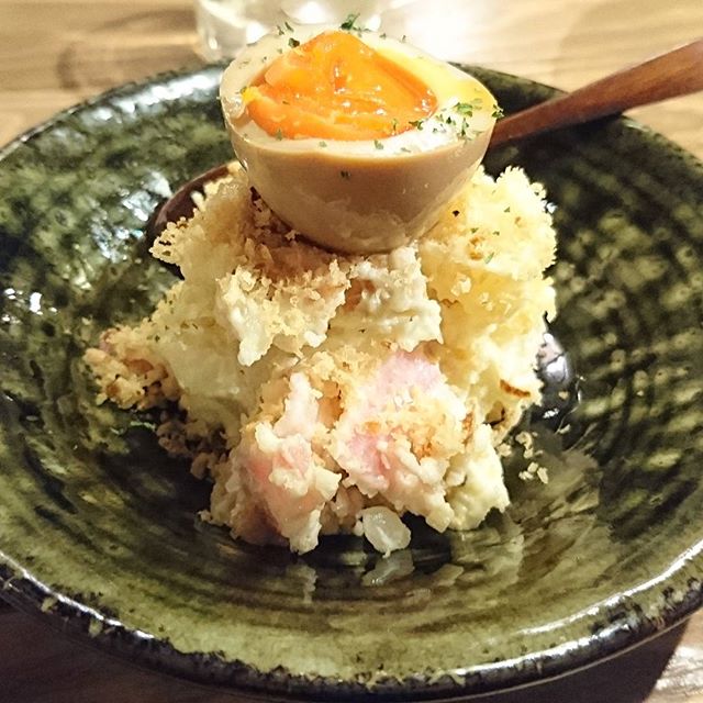 最近の #ポテトサラダ はお洒落になりましたにゃあ～。なんかさ上ってやつを目指してるよね。 #塚田農場 #居酒屋
