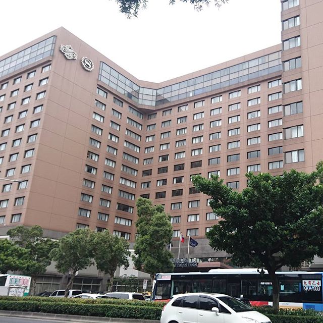 #侍猫さん台湾へ行く #008 滞在中のホテルはシェラトン様。台北は地震の影響全然無しっぽいね#台湾 #台湾旅行 #旅行 #台北  #taiwan #taipei #sheraton